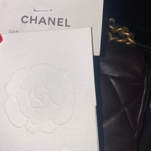 New Chanel 19 Purse brown gold bag chanelbag chanelpurse crossbody handbag - Picture 14 of 17